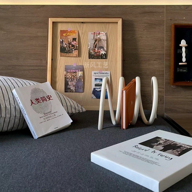 Yaratıcı Minimalist Metal Derg - Home Decor Magazine incelemesi ve fiyatı
